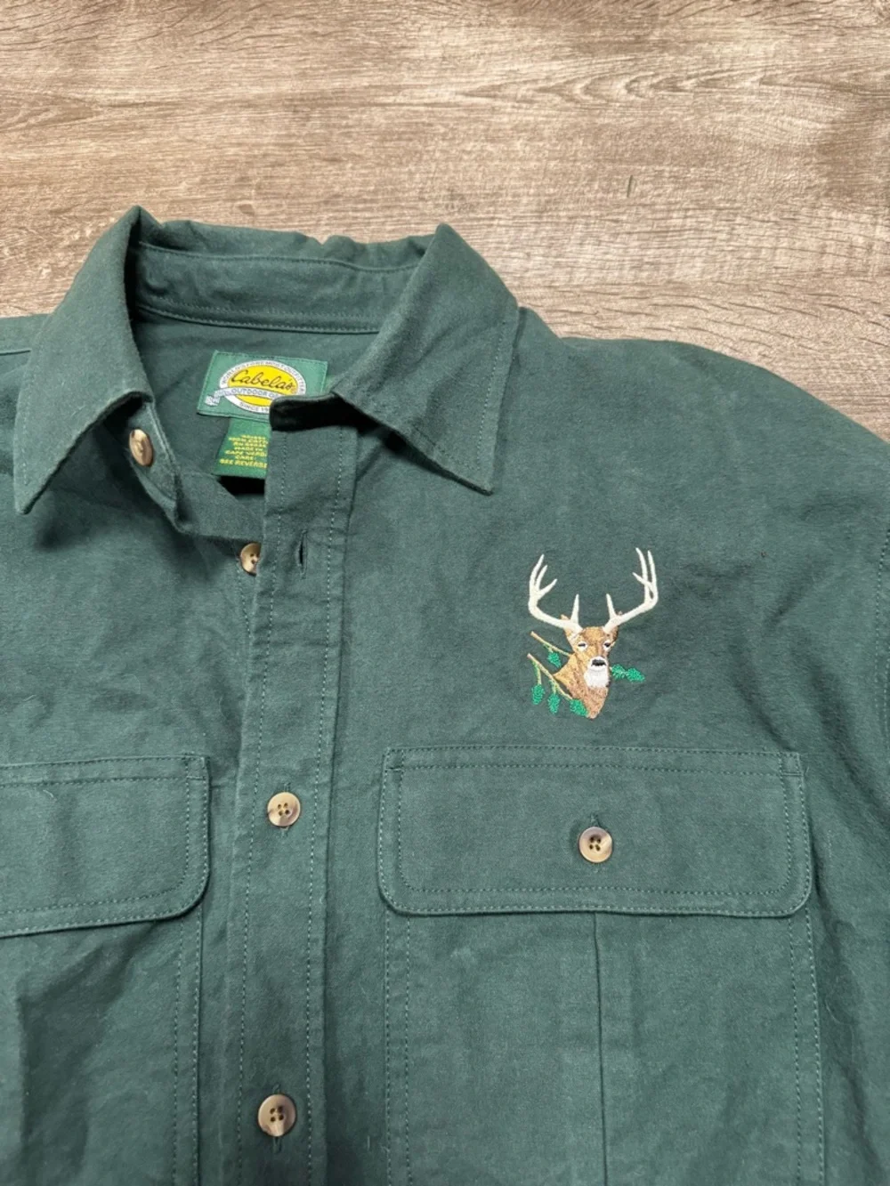 Cabelas Outdoor Gear Green Deer Embroidered Button Front Shirt Size Medium